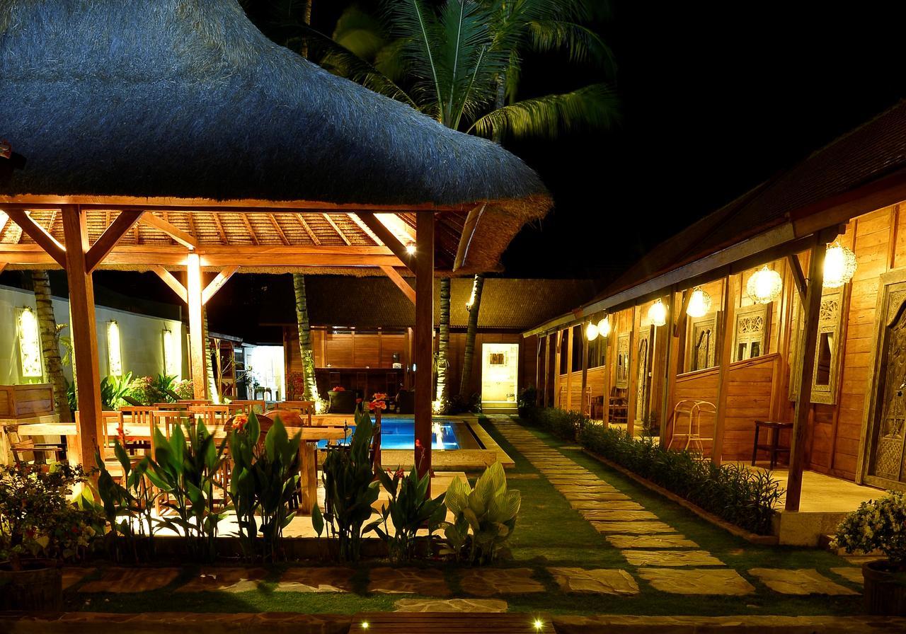 Benthos Bali Dive Resort Candidasa Extérieur photo
