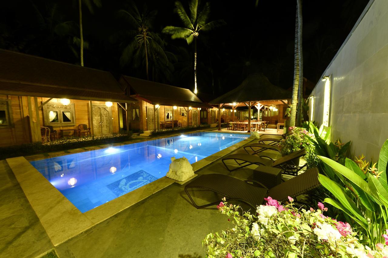 Benthos Bali Dive Resort Candidasa Extérieur photo