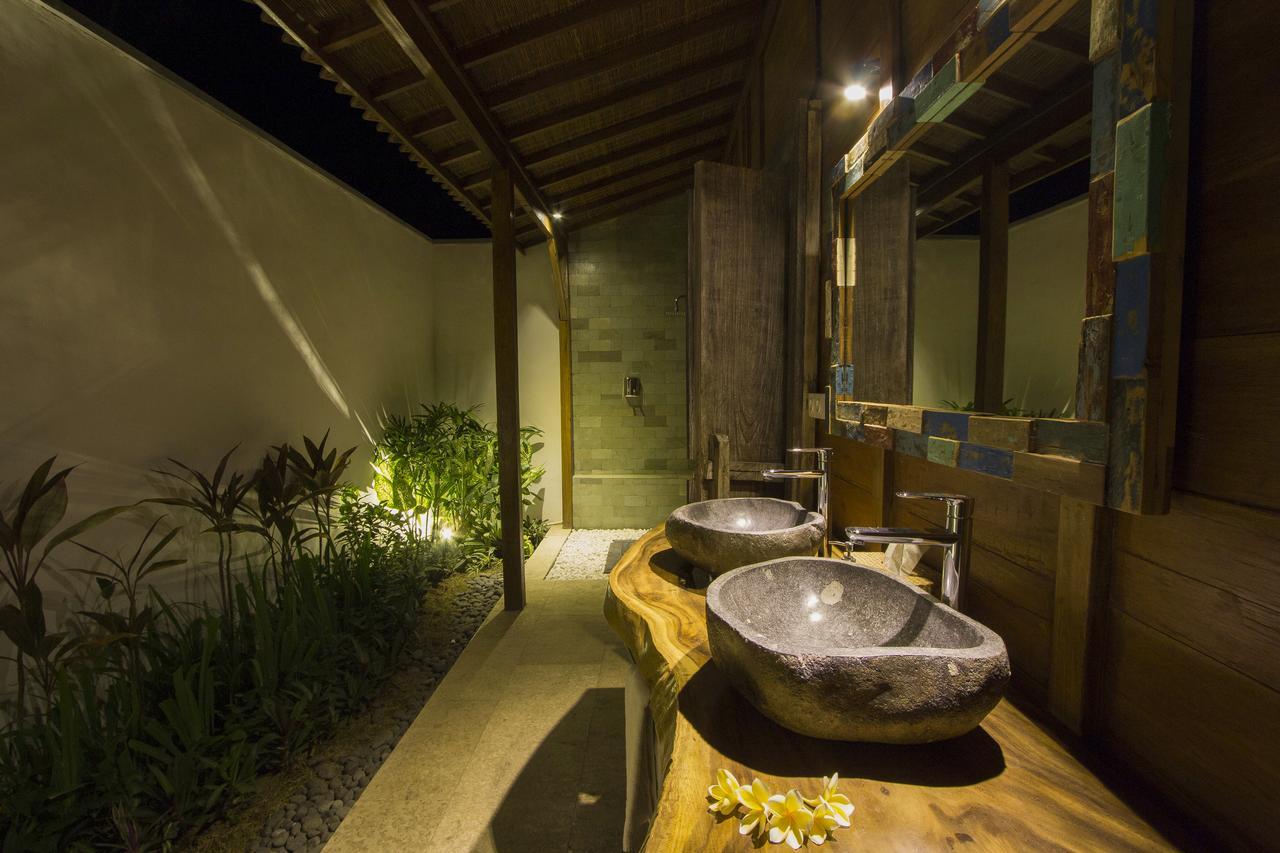 Benthos Bali Dive Resort Candidasa Extérieur photo
